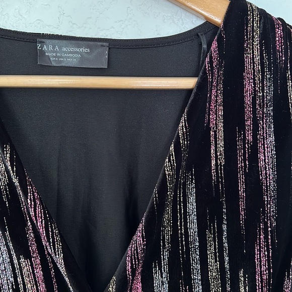 Zara Blouse - Picture 2 of 3